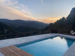 Mas merolla casa para descanso familiar Gombrèn